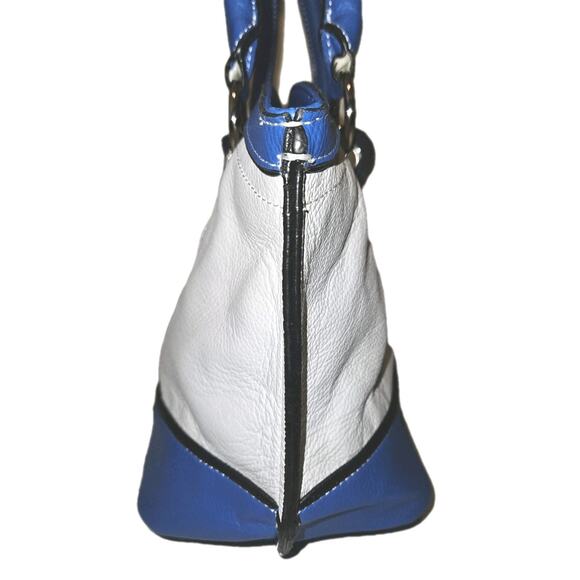 New! Tignanello Blue and White Pebbled Leather Tote Shoulder Bag 16x9x6 - Picture 7 of 15